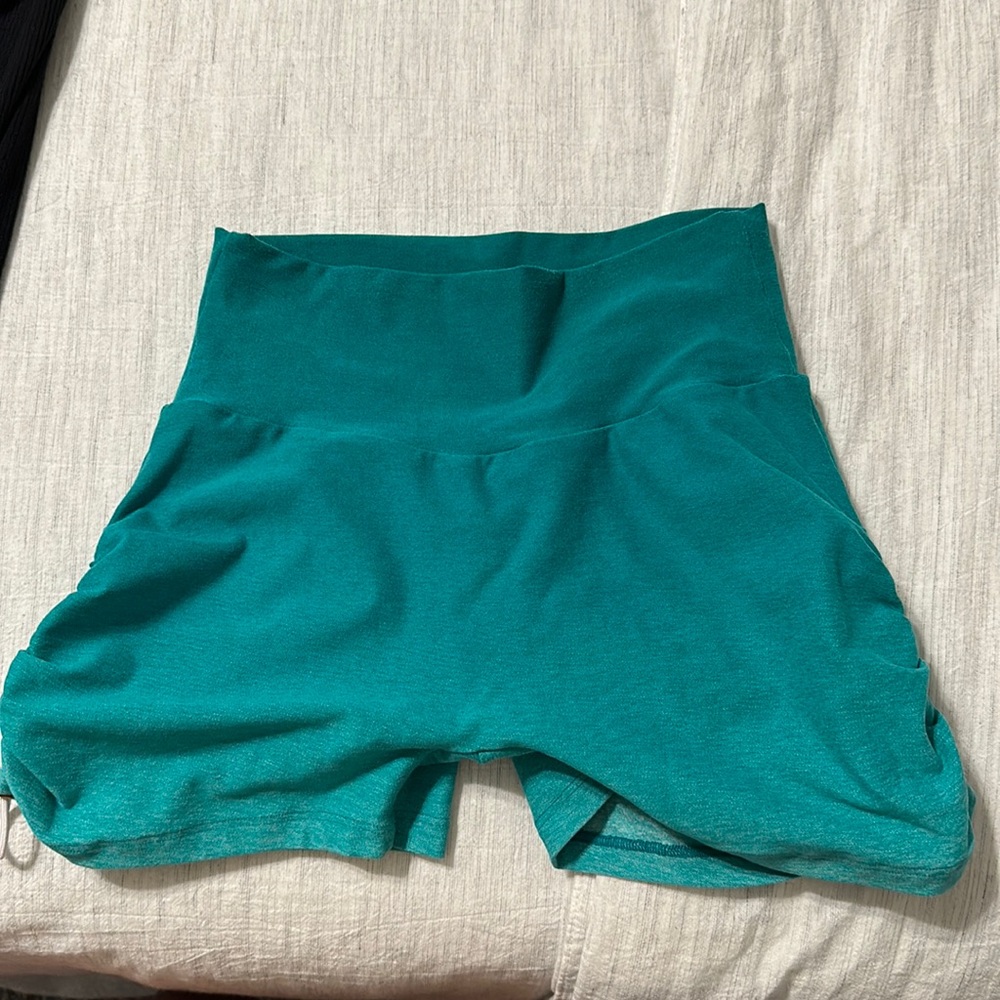 Bombshell toggle shorts teal